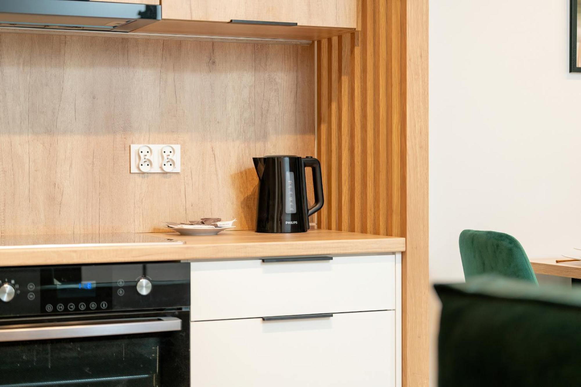 Cozy Studio With Parking In Poznan By Noclegi Renters ภายนอก รูปภาพ